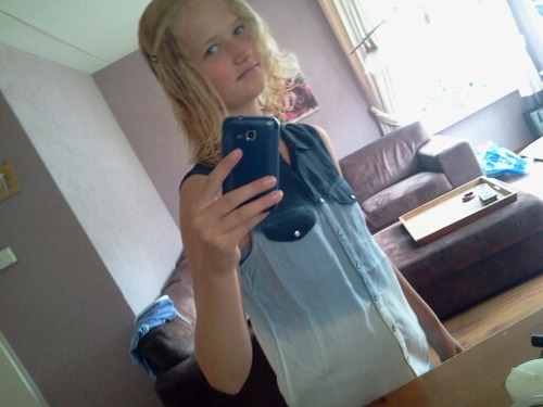 11jaar ~vvkloosterburen D1 ~streetdans ~houden van rick ~messi is the best ~barca~ fcgro~