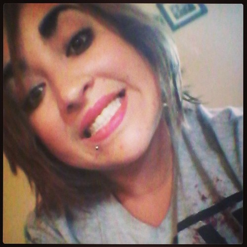 julzie18's profile picture. Football is my religion...