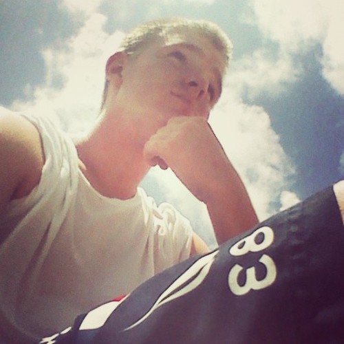 Simple man with big dreams and high standards. God is sovereign! Psalms27.