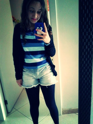 Gio te adoro muito,minha fofa ;3 333 @CocaCoomLimao aquiii