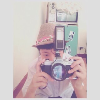 สวัสดี เราชื่อเมบี ยินดีที่ได้รู้จักนะ :D