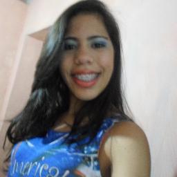 Objetivo pra 2013: pensar mais em mim e menos nos outros... Anotado!!  ! ★