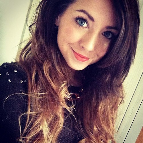 PaigeeeTippster's profile picture. Paige. Awkward Blogger. Starbucks. ❤