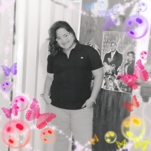 Dios es mas q Perfectooo!!\☺/ en tus manos pongo mi futuro..JAM♥