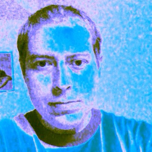 I love to talk about EDM, Synths, PLUR & Life!