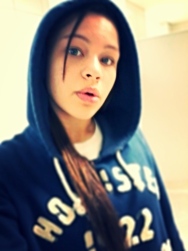 Sigam - me os bons ! (: 
Line , Wechat & Insta : eduuarda_dudaa