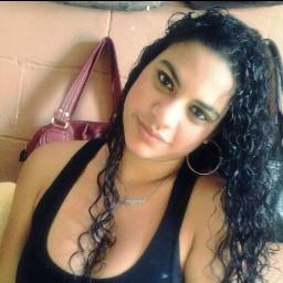 Só quem ama de verdade entende o ciúme. É o tempero das relações. Uma montanha russa de  emoções. Uma bomba relógio  pronta para explodir.
