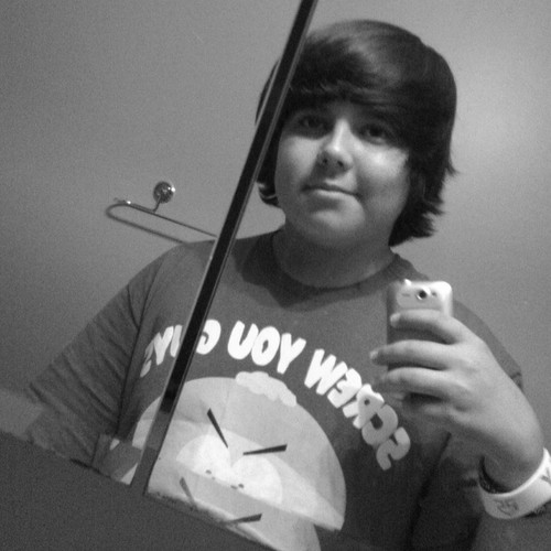 robotrock99's profile picture. hiya!;) Im Tyler, 15, Kik: ROBOT_ROCK99 , follow me :)