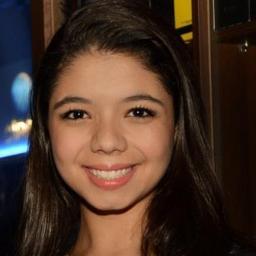 Abra um sorriso sincero e mostre que você é capaz de alcançar a felicidade. Deus ♥  #Na luta para ser  uma dentista feliz :D