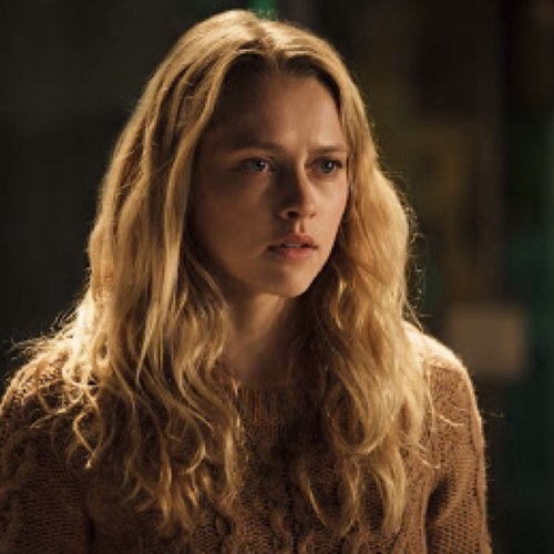 Some say the world already ended, but I'm not ready to believe that. I know there's a way to fix this. Somehow. I'm the cure 
         {18 /single/ warmbodies]