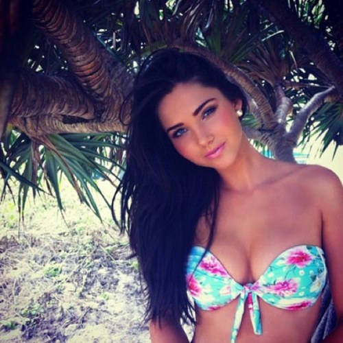 ☀ Tan is a way of life. Duh! ☀