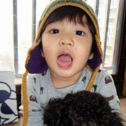 อันยองงับป๋ม~ ^ ^ ป๋มชื่อมยองมุน หรือเรียกป๋มว่ามยองเฉยๆก็ได้ ป๋มเป็นเด็กดีของมาม๊ากับปาป๊า @_EXODKS93  @PT_EXOJI