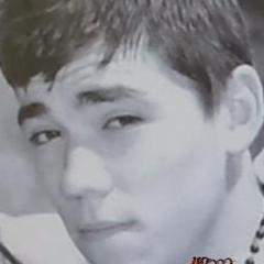 cristiancomewed's profile picture. Carballo,rio miño, segunda planta,en el sofa xD