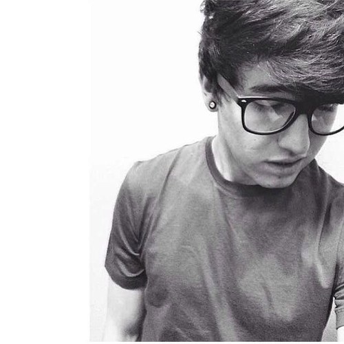 caylencloudy_'s profile picture. FREE FOLLOW(: please follow @caylenxbabe cause i gave you a free follow! THANKS♡☁