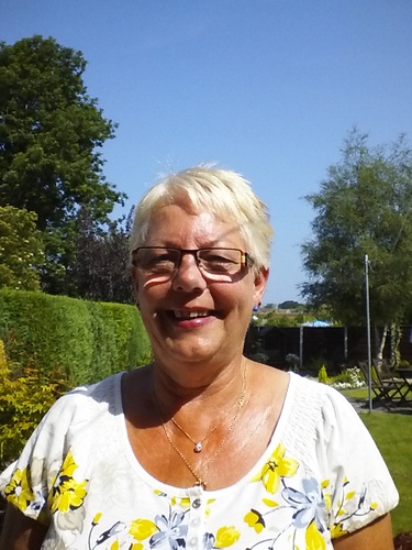 maureen61277002's profile picture. 