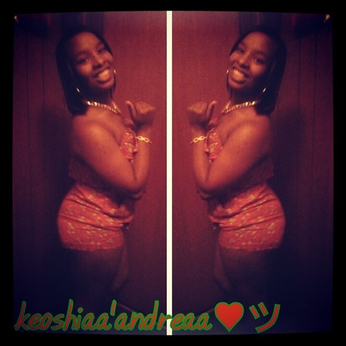 IonLove ThemNiggas , shiidd , PhxckYo' Feelingss . iiDidn'tCheat , I Just Played The Hand That Was Dealt To Me. & Ohh Yeaa , I Lovee Twerkingg , Lol. ♥♬♡♪ツ