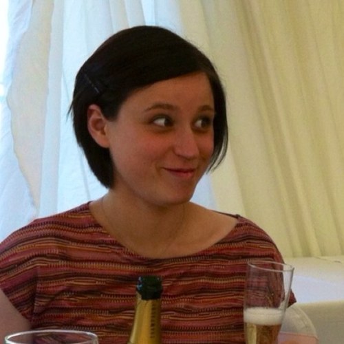 HelenThorley's profile picture. Mother of 2, blogger (sort of), healthy living and money saving fanatic, whiskey cocktail and red wine lover.