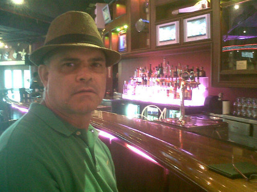 ValenzuelaDuque's profile picture. Caleño, alternativo. Comunicador social, activista social y politico, creyente en Dios y la gente, soñador y gestor de futuros.