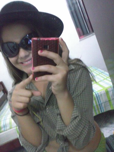 Pi Pi Pi Olha o Recalque ;).Seguida por Vários atores de Carrossel. Pode sonhar! Sou uma Menina Má :)