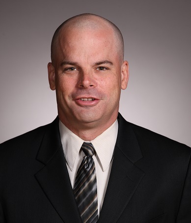 Former Oakland University Head Women's Basketball Coach. Proud husband, father of two, and Oakland alum.