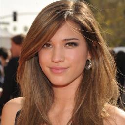 _KelseyChow's profile picture. I was on the show pair of kings for a while it was so fun to hang out with the cast luv you all