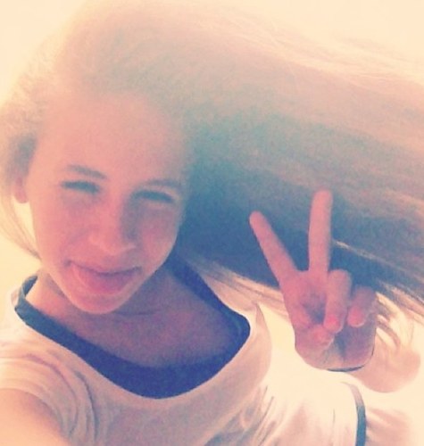 13years old/insta @yoursweettie/blond/cute!!!!!!/ single dutch algerijnsss
