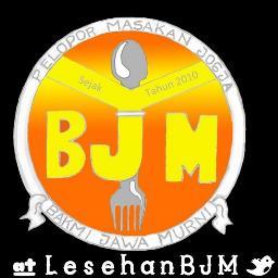Pelopor Masakan Jogja di Jawa Barat dg citarasa 100% Jogja, Menu:Tongseng,Nasgor ijo, dll | alamat:SportCentre depan pertigaan CindeFM | Open daily 16.00-00.00