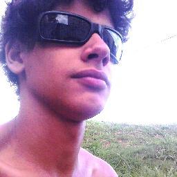 Luã Raphael Burigo, um palmo pra baixo do umbigo, ai começa o perigo!! (6)
