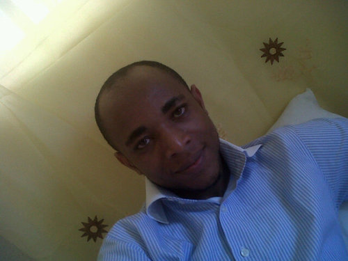 Am me.I love God,music scrabble books and good people generally. Bbm pin:2A15BD89