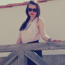 Je follow Back. ♥ J'aime que @inosmoze #teamT ♥ #Macklester #directioner
