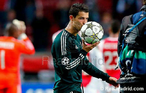 CR7_MG's profile picture. 