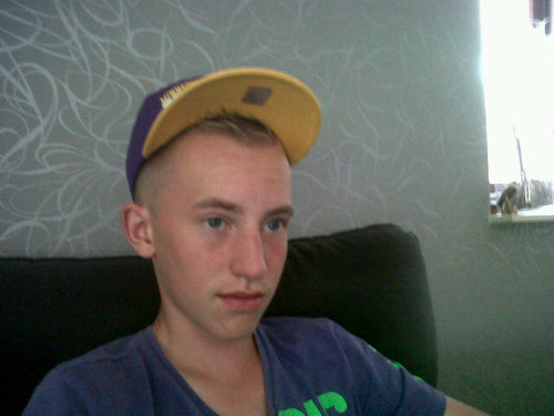 0michaelknight0's profile picture. 15