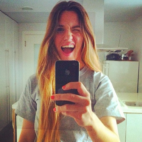 claramompo's profile picture. No regrets. Instagram: claramompo