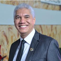 Apóstolo, fundador presidente da Igreja Viva Global. Se sua fé não vale o sacrifício de sua vida, então a sua fé não vale nada.