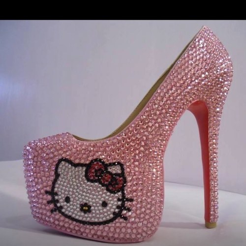 mia315bxnyc's profile picture. Crafted a birch tar balm, peels pitchy pure – siberian salves, cracks closed.