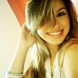 Filha do Rei! -provérbios 31:10á https://t.co/7LsY0O3f 
'Falar sem aspas, amar sem interrogação, sonhar sem reticências, viver em Cristo e ponto final.