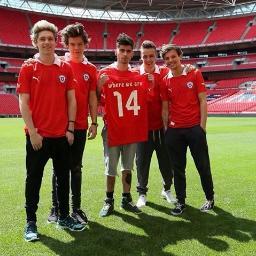 One Direction ven a Chile a pagar la pencion alimenticia porque tu hijo que todavía no hemos creado te esta esperando :*