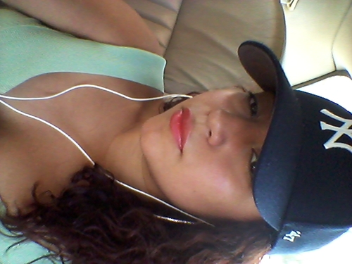 MsMiaDeleon's profile picture. Making something out of nothing 
#GOD.FAMILY.HUSTLE