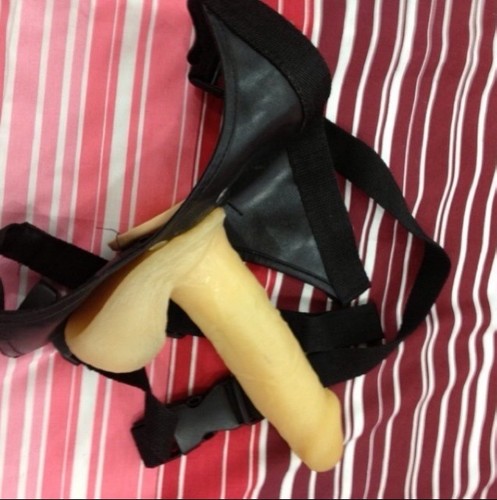 ForStrapon's profile picture. 