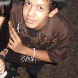 DePower300's profile picture. Hola soy bi.xD