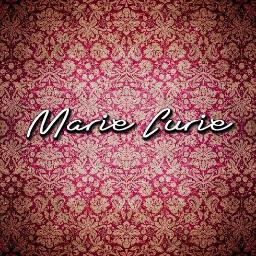 Marie Curie es una tienda virtual de calzado que busca llegar a sus clientas de una forma práctica y segura brindandoles la mejor comodidad y confort.