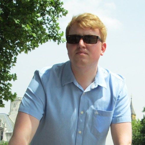bentomsmith's profile picture. Official Barbour Boy, Graduate, Constant Commuter, Shire Dweller, Millionaire and Slight Exaggerator