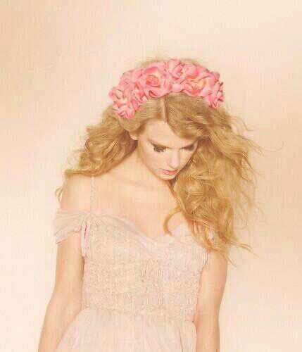 We are Swifties from Indonesia·{Language=Bahasa+English}·Check our tweets about Tay!·BF: Dea, Diva