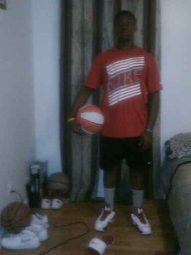 ballin on the court is my life and my passion to succeeed