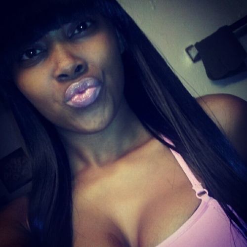 iTs NOT EASY BEiN ME BT ii DOES iT BEST ;)