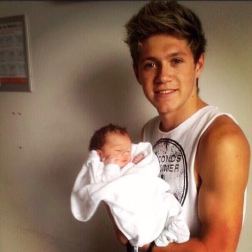 free follow helping you get closer to your goal help a brotha out follow @orcahoran