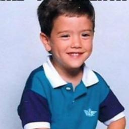 ESPOSA DE LOGAN HENDERSON :)