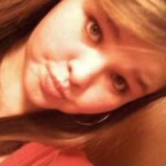 #junior, plays volleyball, go wildcats PCHS,follow me I'll follow back(: