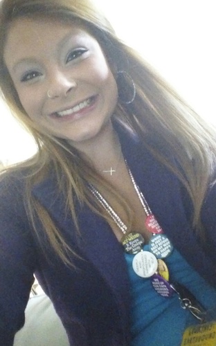 Im Courtney. 
Im 21.
I work @Earthbound And love it! Come buy things from me! :)