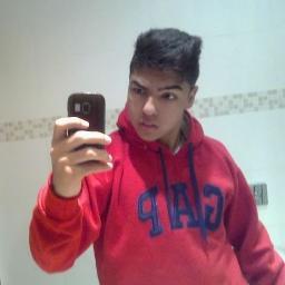 ''Para mim viver é estar contínuamente motivado. O significado da vida não é simplismente existir, sobreviver, mais sim crescer, alcançar e conquistar.''